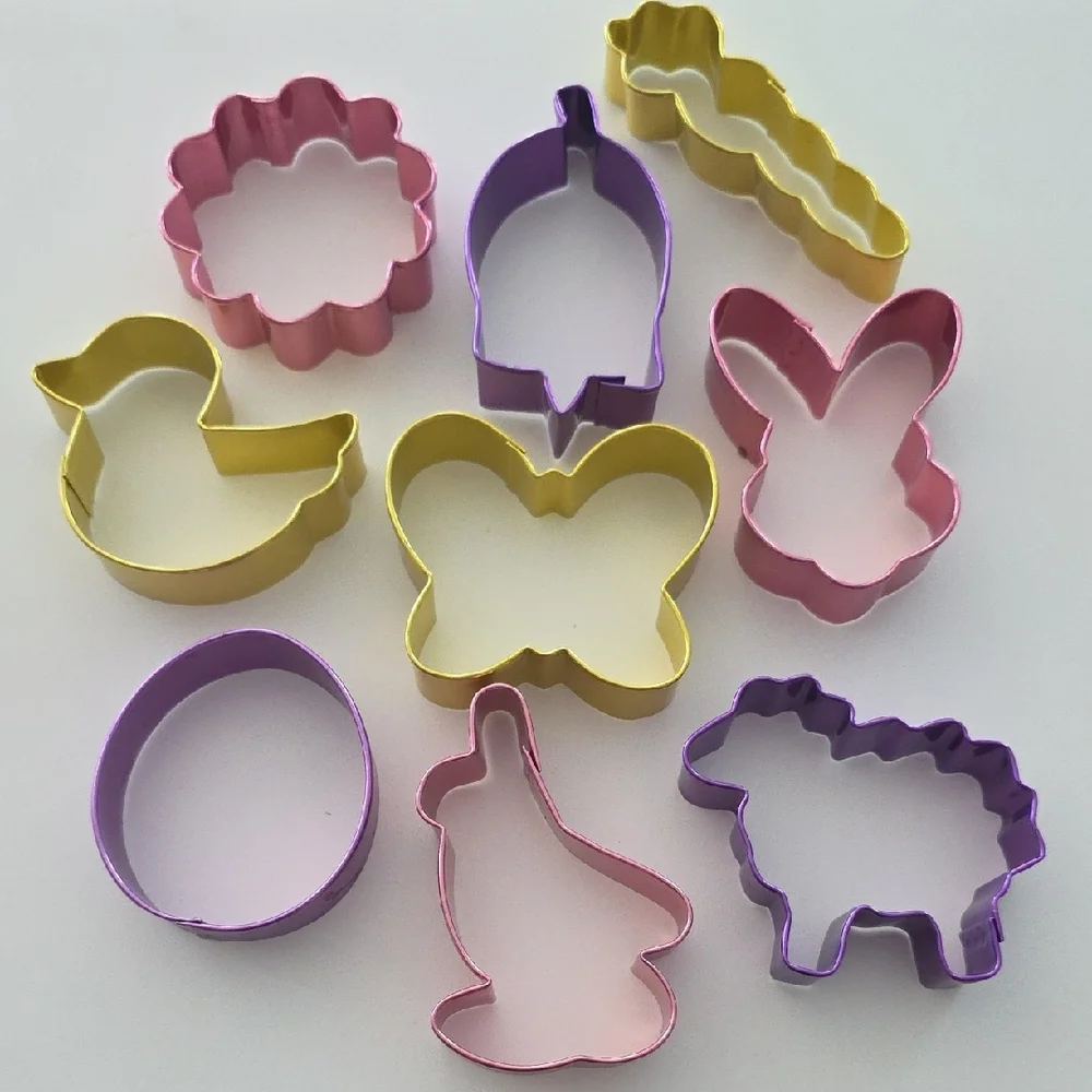 Metal Cookie Cutter Set - Over 50 Pieces!